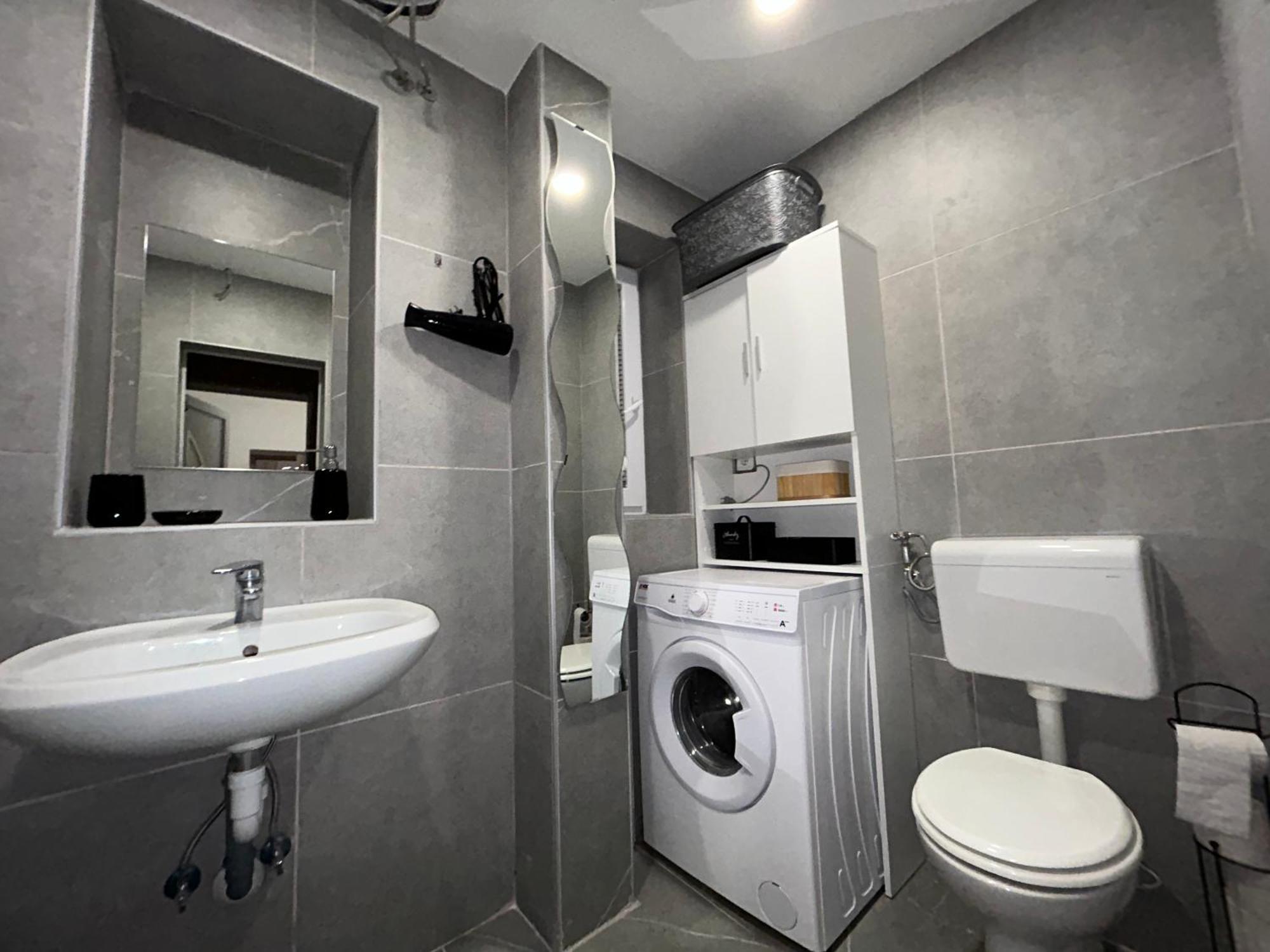 Grajski Kamen Apartment Maribor Bagian luar foto